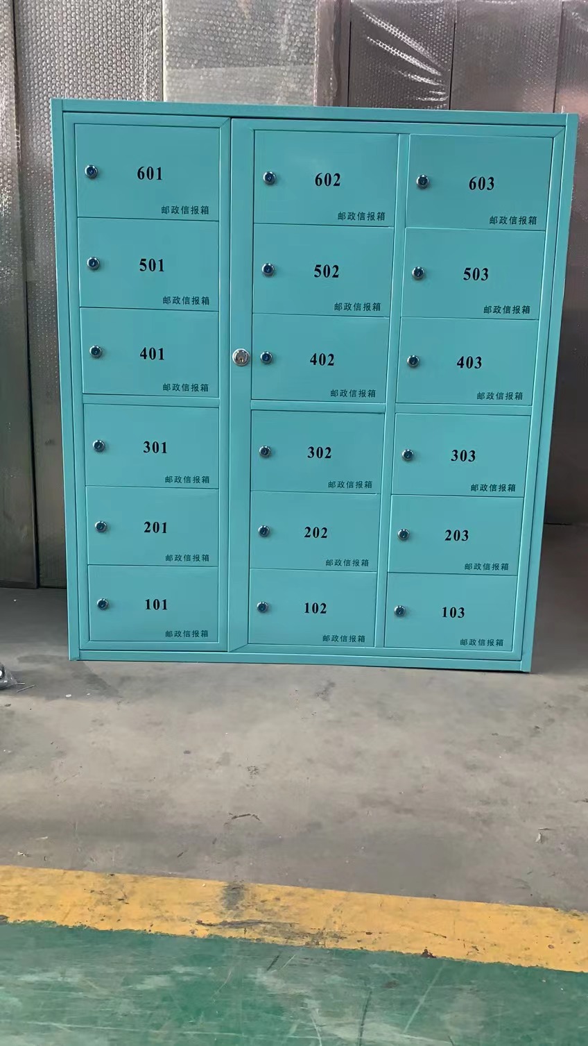 壁挂式信报箱